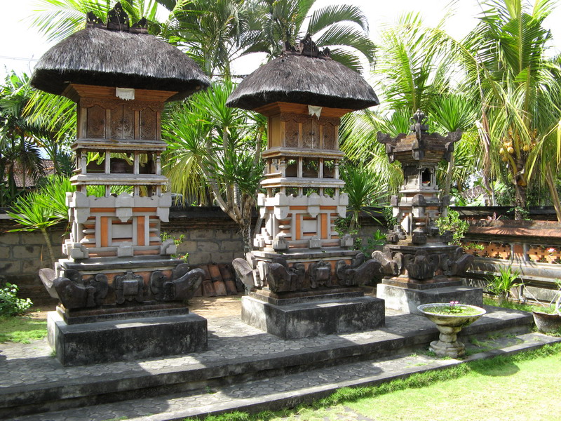 bale-banjar-bali Arti balinesi