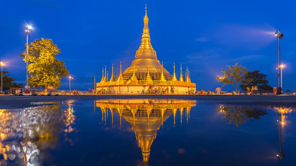 shwedagon paya yangon myanmar shwedagon paya yangon myanmar