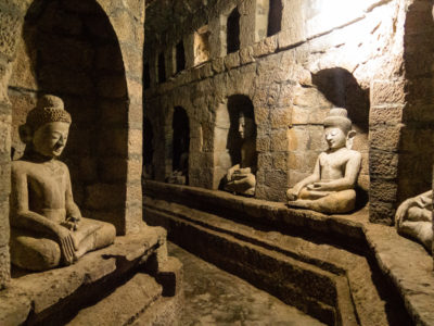 templi di mrauk u myanmar birmania dukkanthein templi di mrauk u myanmar birmania