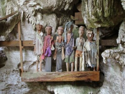 tana toraja tana toraja effigi defunti